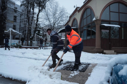 Düzce'de kar mesaisi