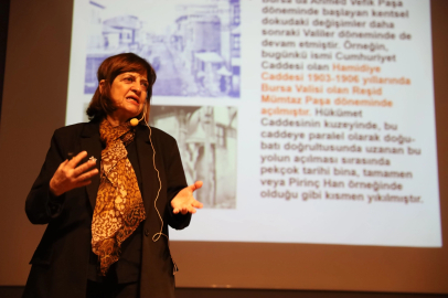 Bursa'nın mimari evrimine yakın mercek