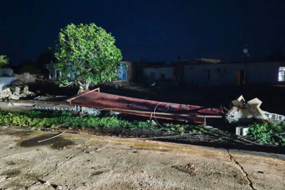 Şanlıurfa’da fırtına ve sağanak felaketi! 1 ölü, 40 yaralı!