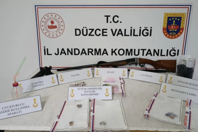 Düzce’de uyuşturucuya 2 tutuklama