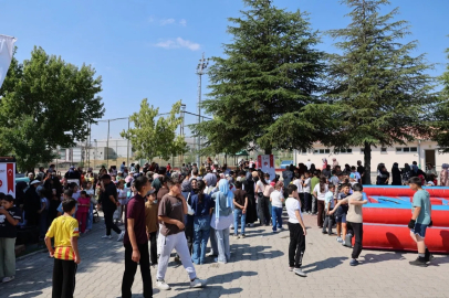 Kayseri Büyükşehir'in yaz Kur'an Kursu'na anlamlı final