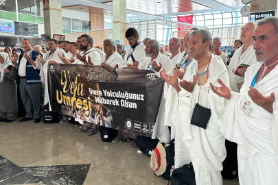 Konya'dan 'Vefa Umresi'nin ilk kafilesi uğurlandı