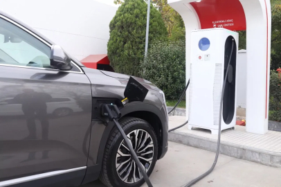 Elektrikli araçların evde şarj edilmesine yasak mı geldi? Açıklama İletişim'den yapıldı
